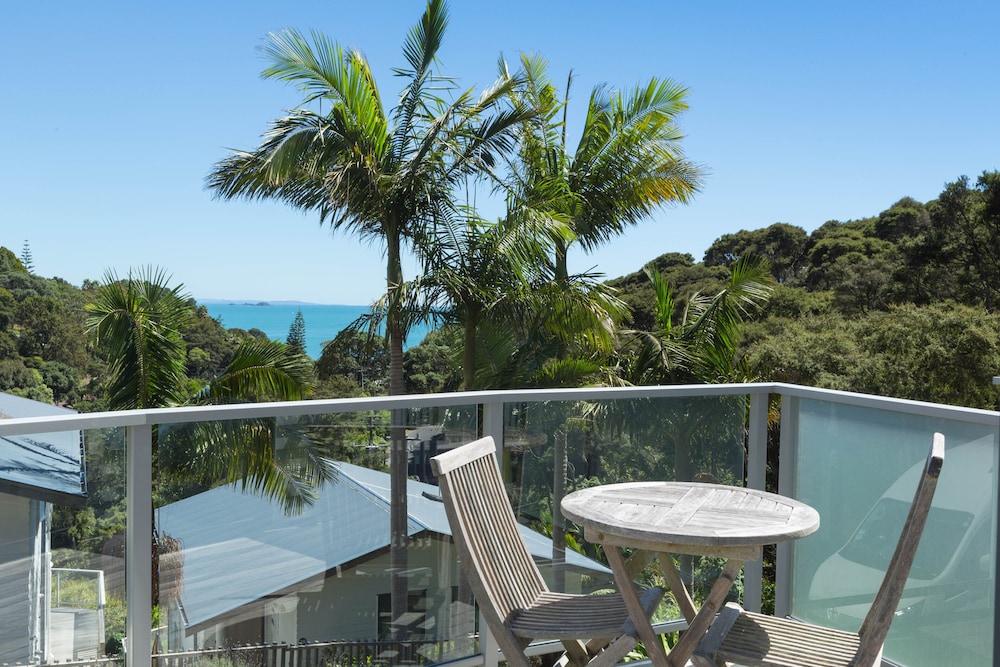 Waiheke Island Resort 59/70