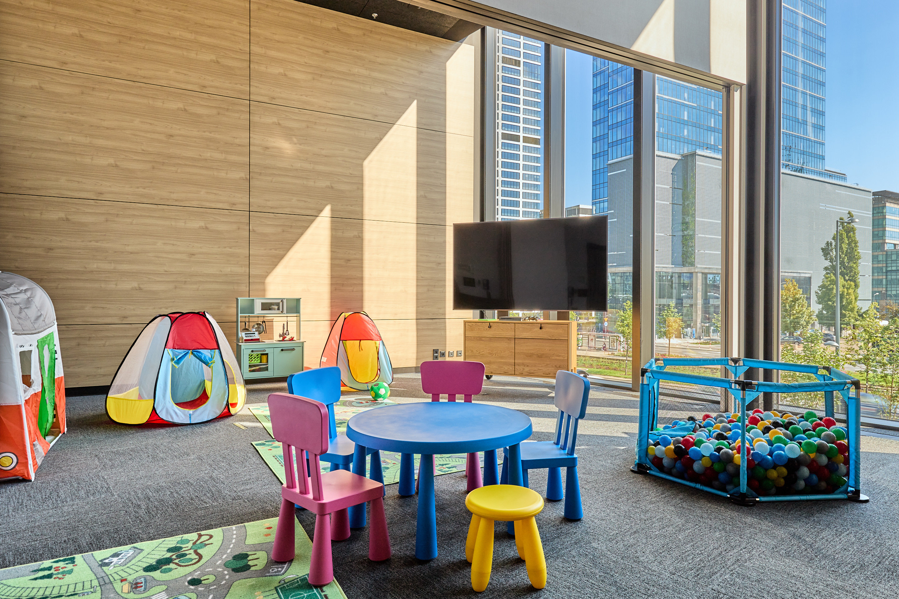 Crowne Plaza Warsaw - The HUB 42/50