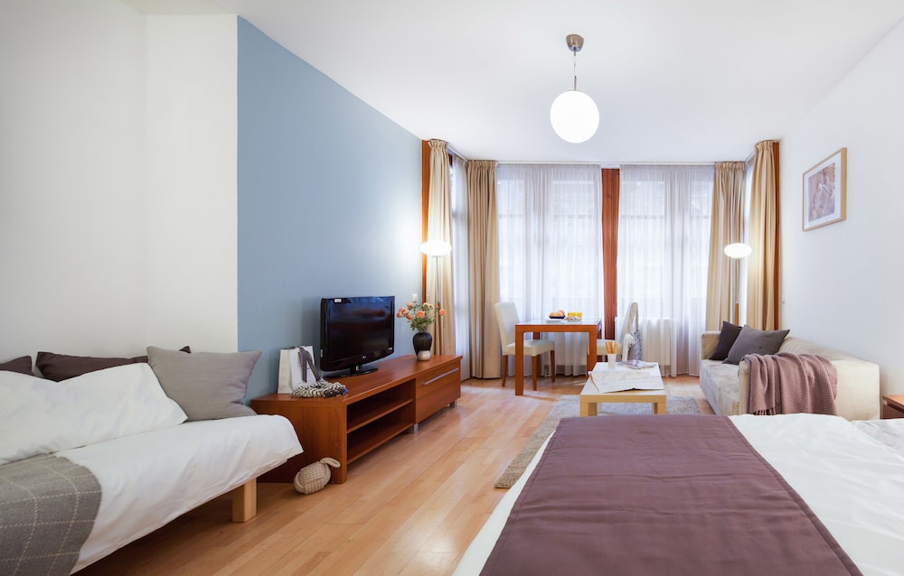 Lord Residence 22/58