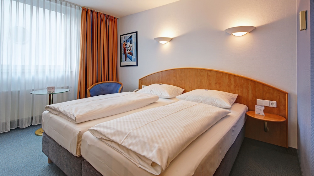 Hotel Schwanen Stuttgart Airport/Messe 9/27