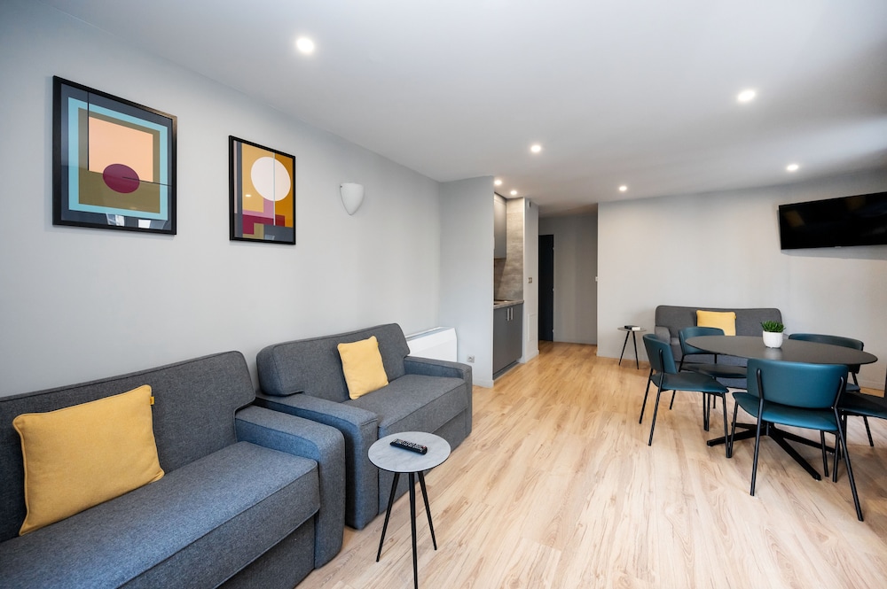Staycity Aparthotels Gare De L Est 35/46