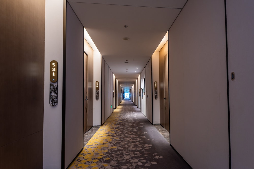Holiday Inn Resort Maoshan Hot-Spring 68/69