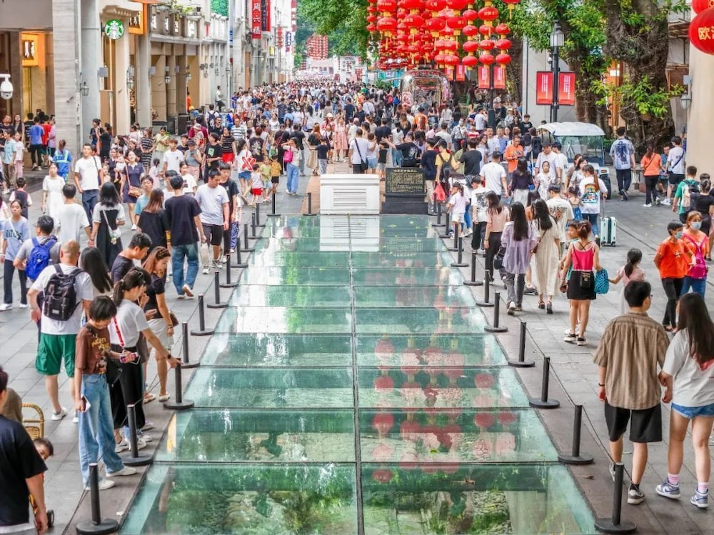 Echarm Hotel (Guangzhou Beijing Road Pedestrian Street Tianzi Wharf) 53/64