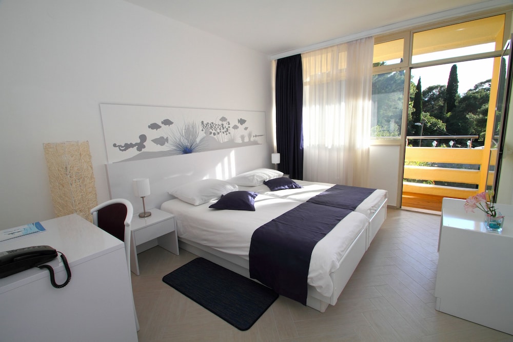 Hotel Cavtat 14/68