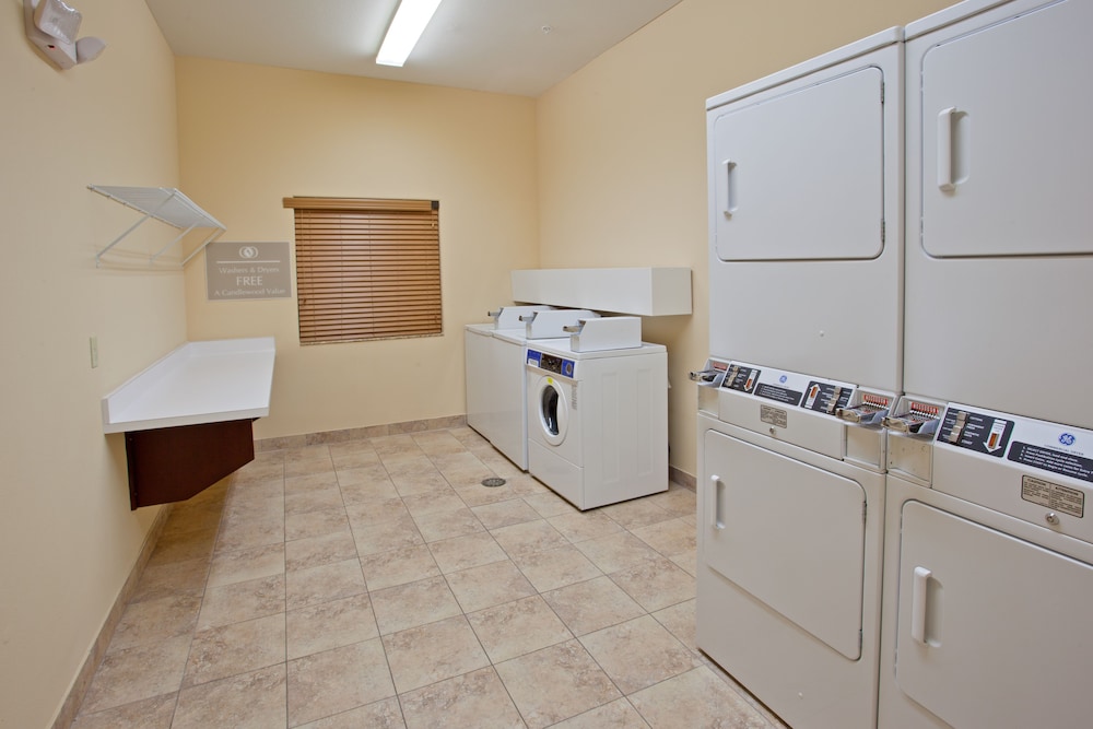 CANDLEWOOD SUITES LEAGUE CITY 39/39