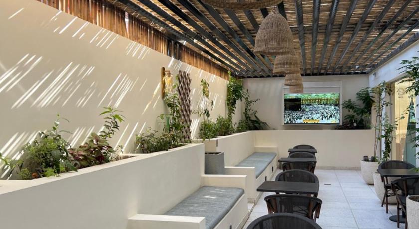 فيفيان بارك العزيزية(Vivian Park Al-Aziziya) 50/60