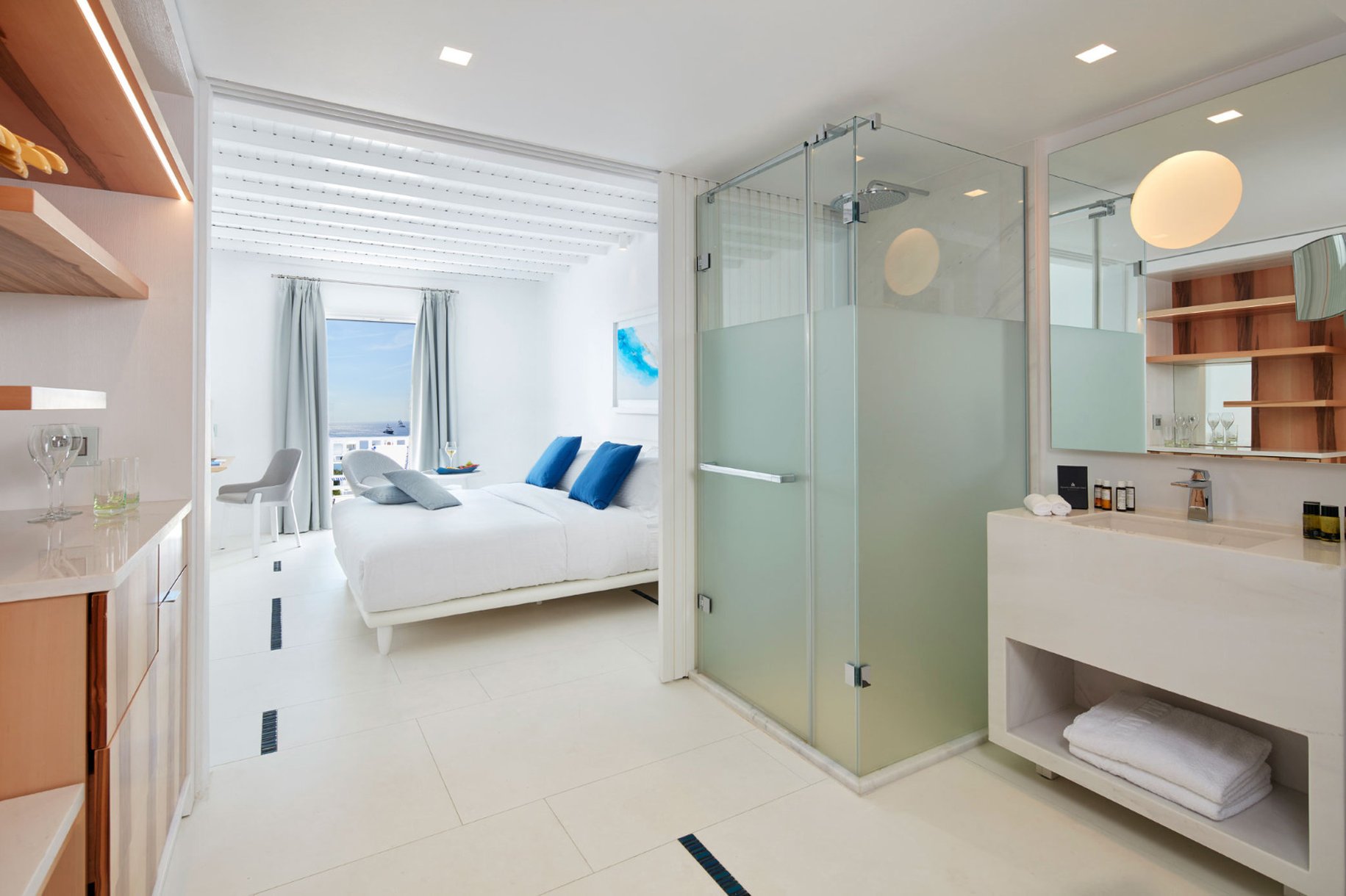 Myconian Ambassador Relais and Chateaux 45/47