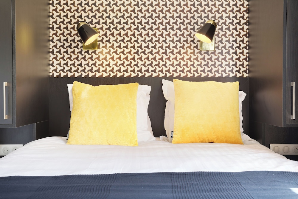 Short Stay Group Eiffel Village Serviced Apartments 23/50