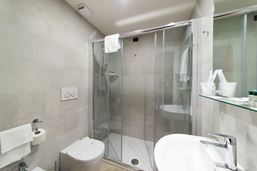 AIRPORT HOTEL BERGAMO 41/42