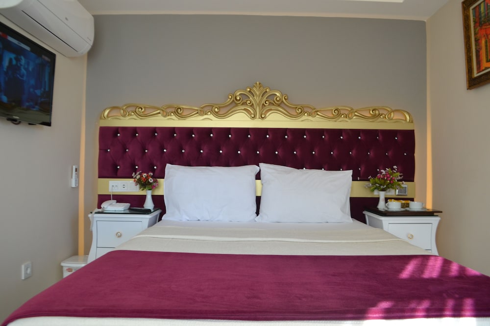 Constantinopolis Hotel 9/48