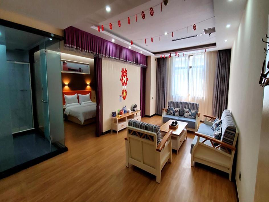 7 Days Premium Qingzhou Wanlong Shopping Mall 14/41