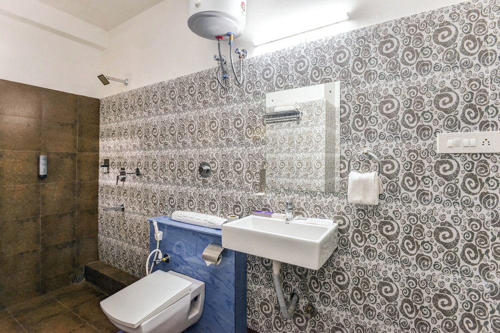Mount Amara Hotel and Spa 46/50
