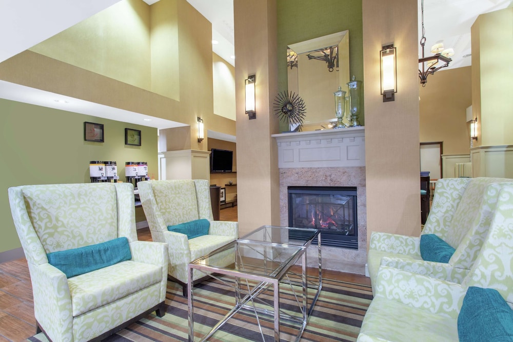 Hampton Inn & Suites Albany-Airport 23/36