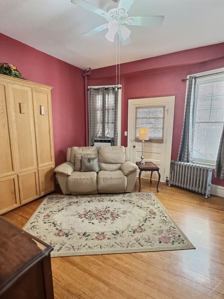 Lasalle Bed Breakfast 36/54