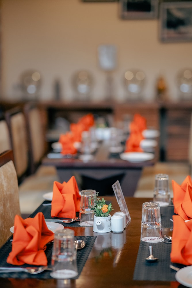 Summit Norling Resort Spa 58/62