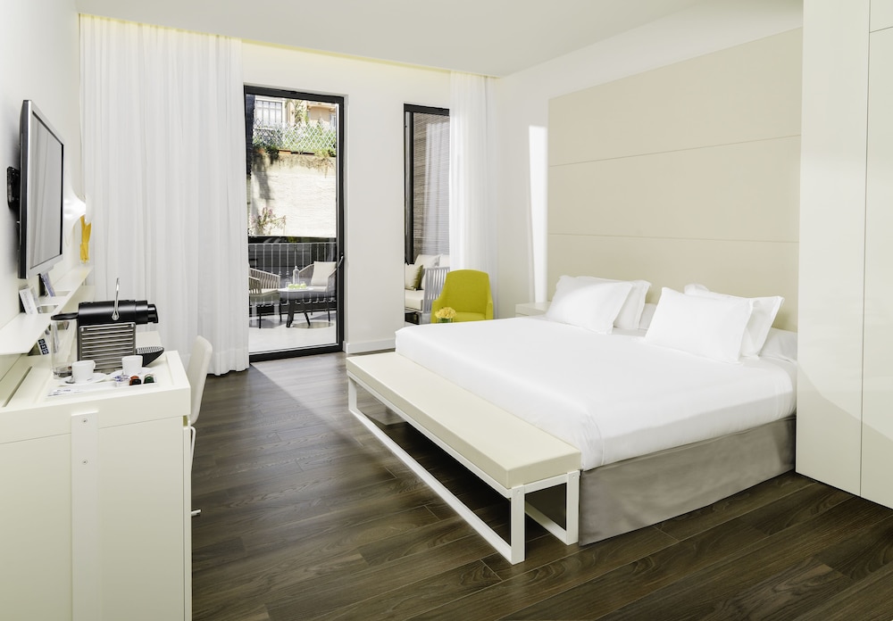 H10 Urquinaona Plaza Hotel 22/72