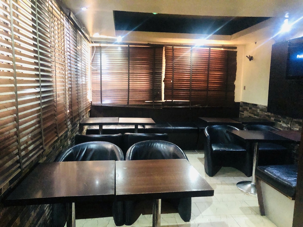 Silver Grandeur Hotel 24/31