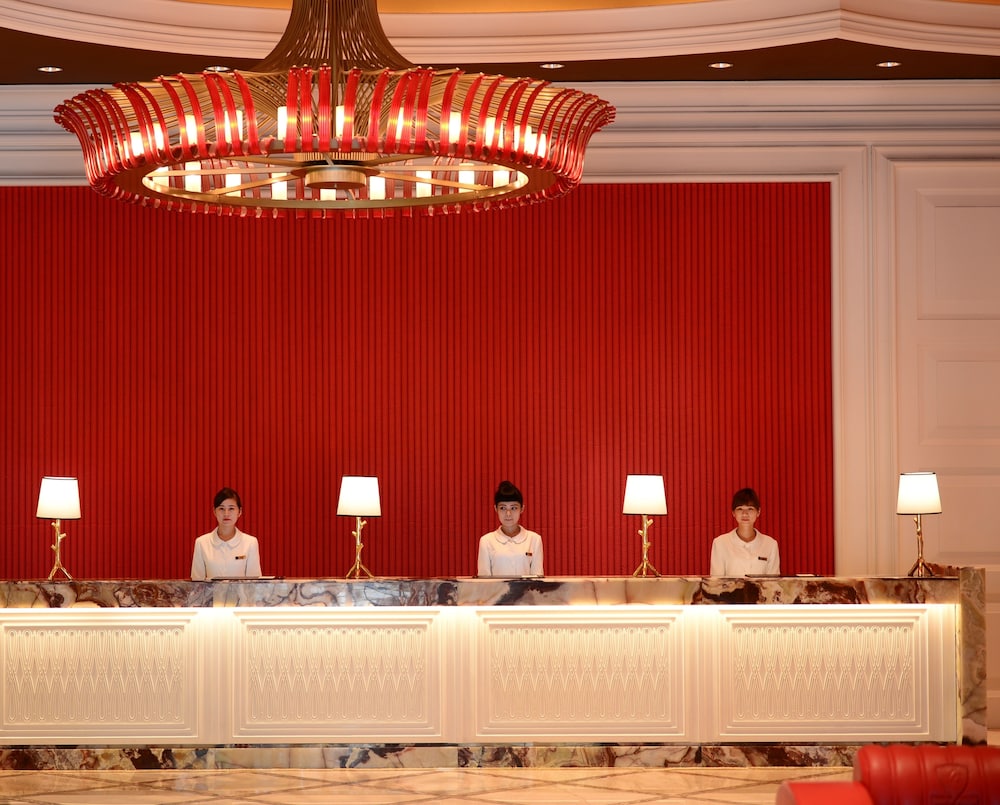 The Lin Hotel 10/61