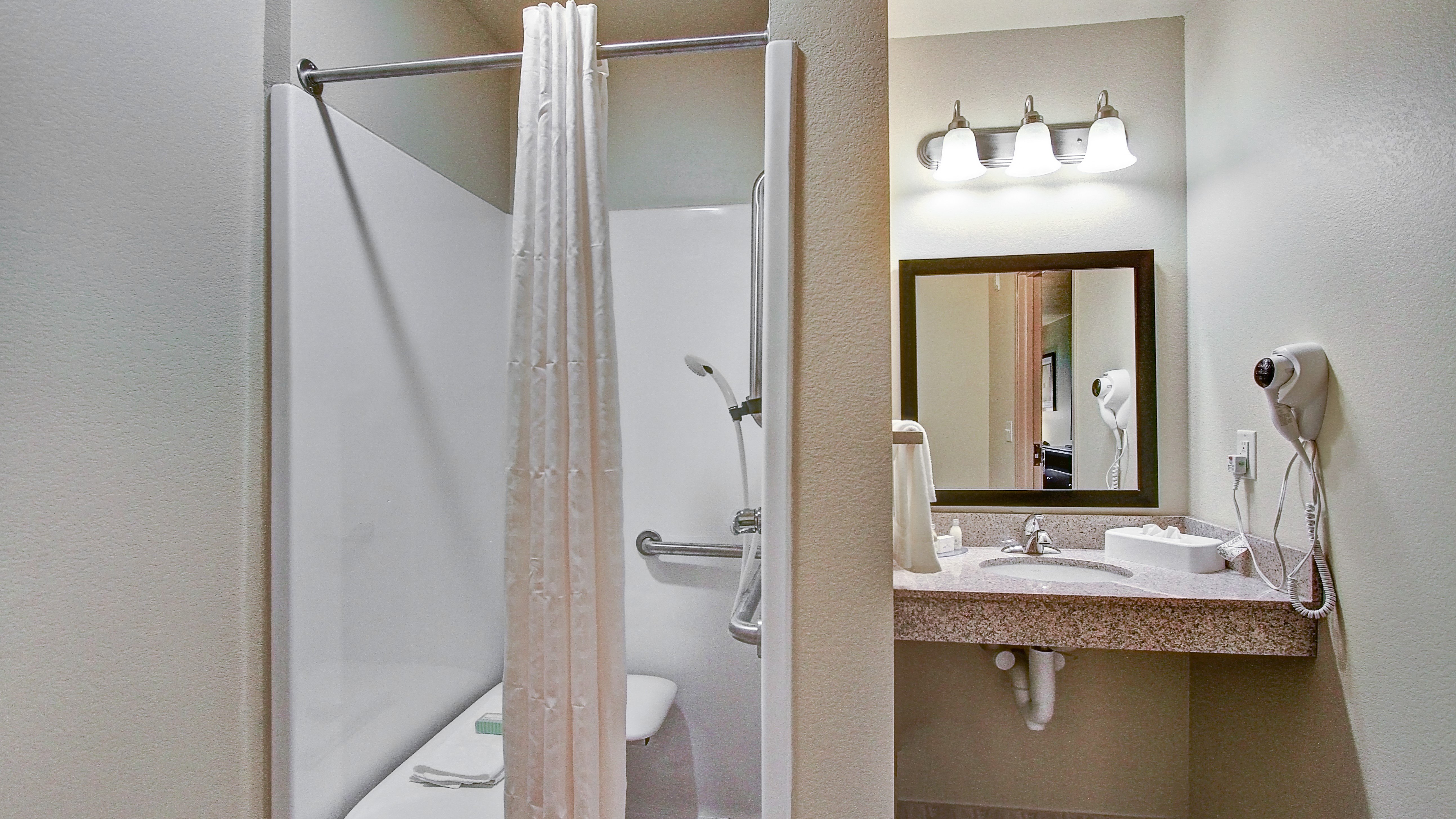 Cobblestone Hotel & Suites - Pulaski 62/62