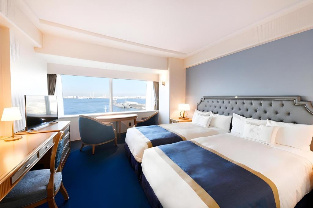 Grand, Hollywood, Twin Beds, Bay View, Club Floor