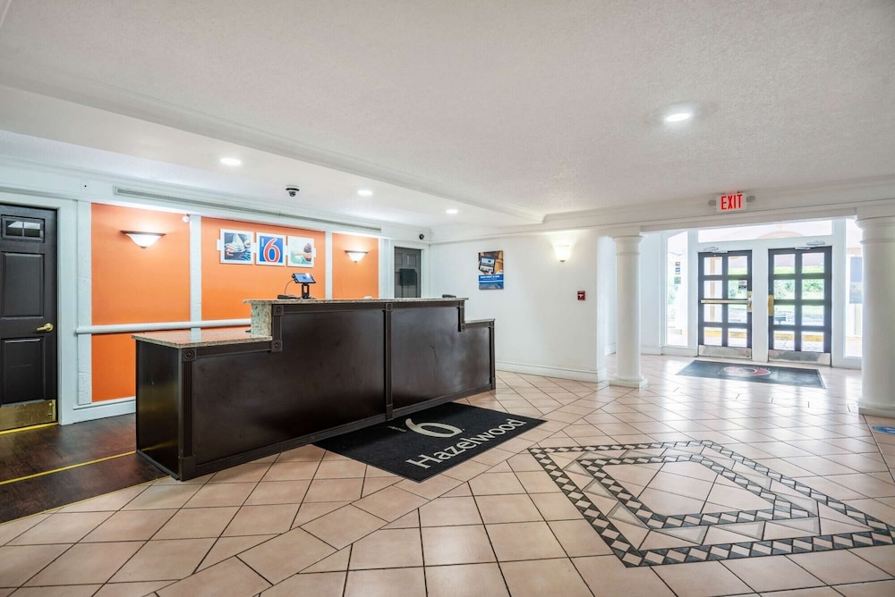 Motel6 Hazelwood, MO 13/46