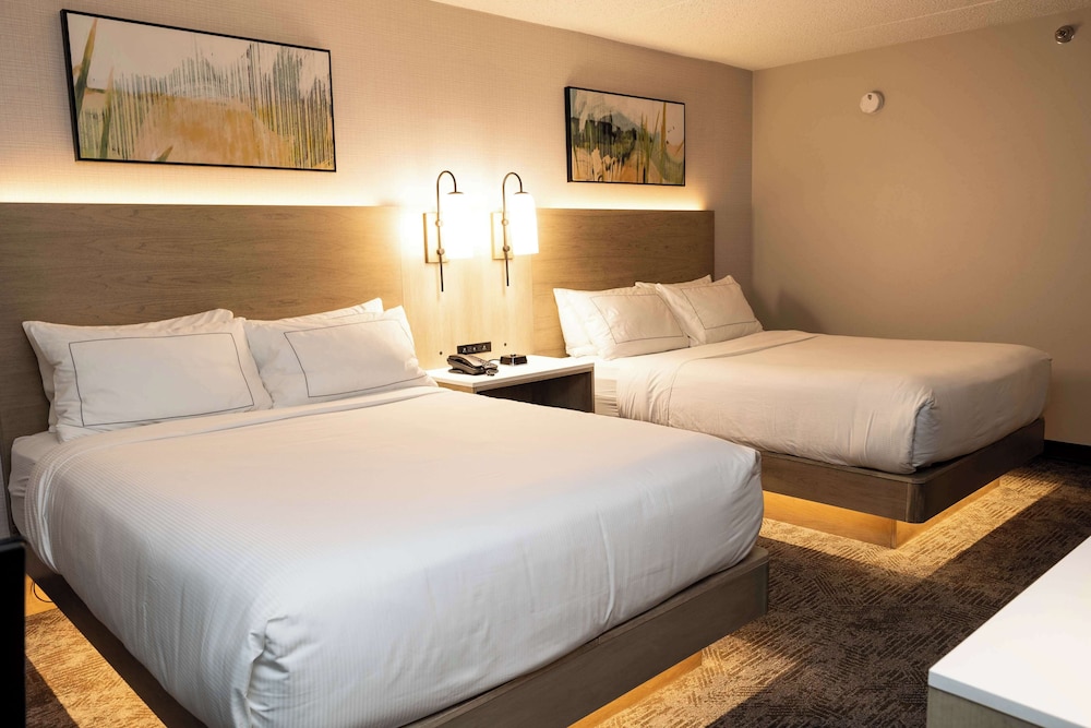 Lanai, 2 Queen Beds