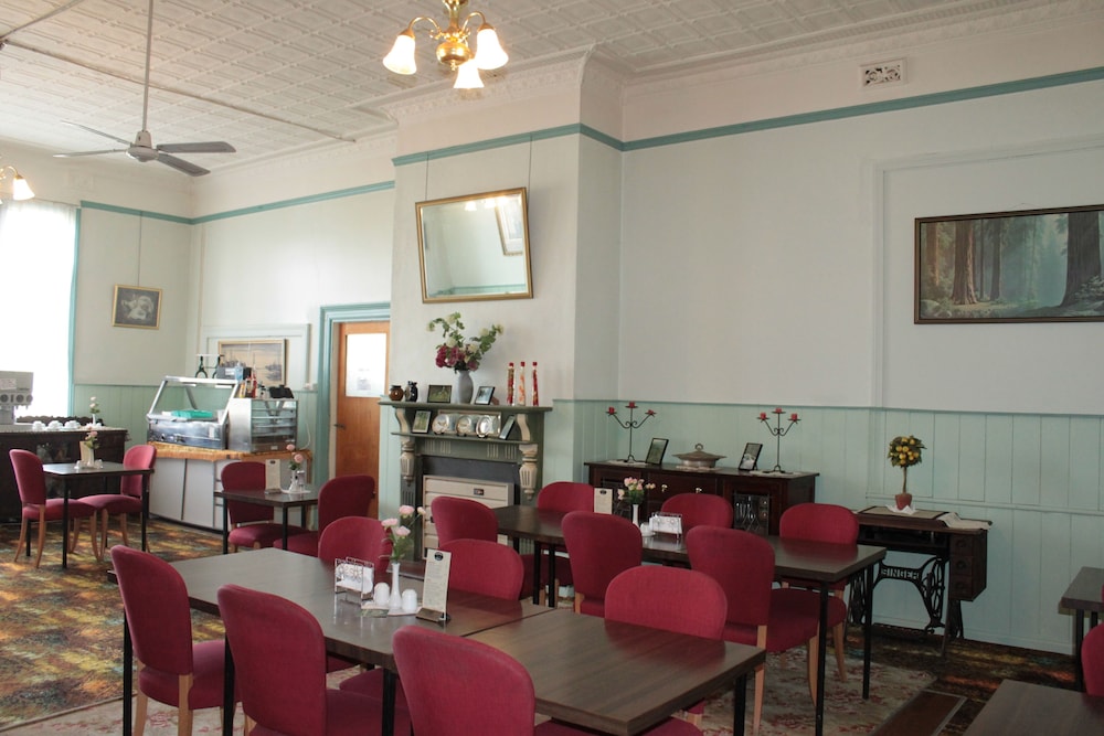 Bischoff Hotel 50/62