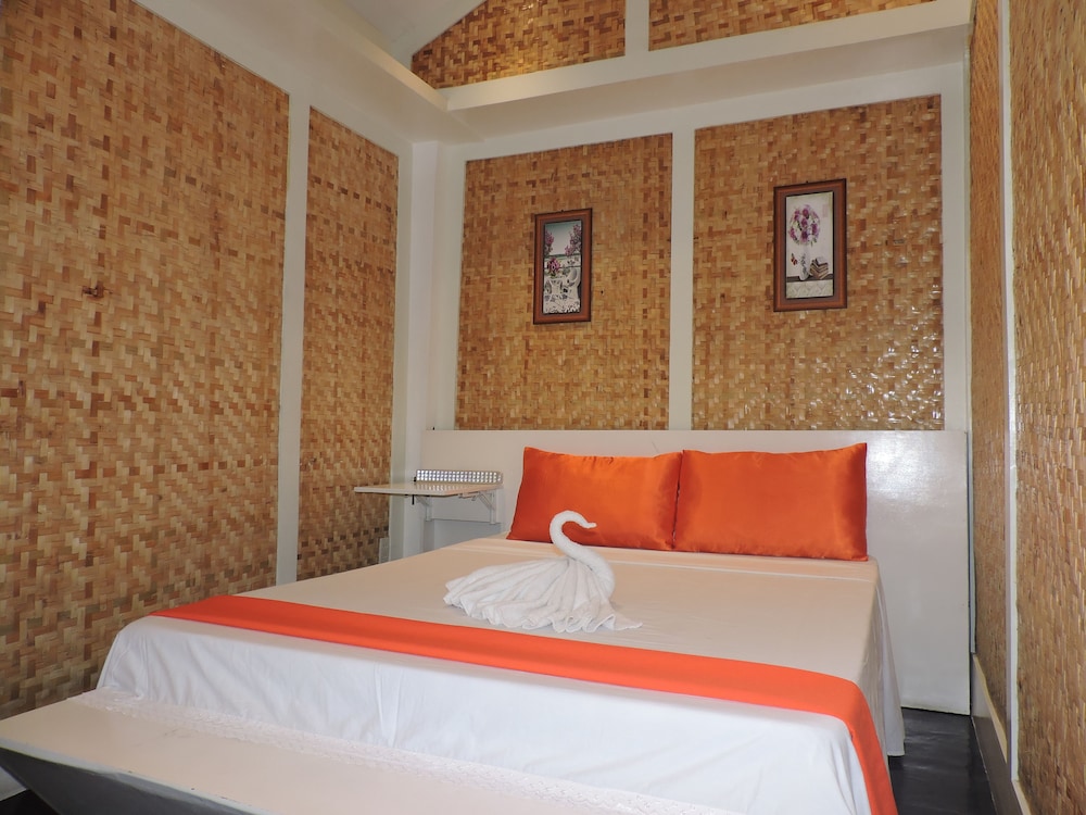 Orange Mangrove Pension House by SMS Hospitality 23/60