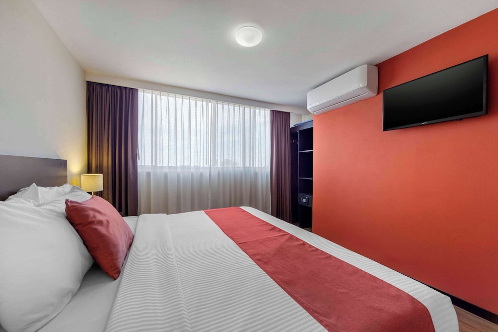 Standard, King Bed