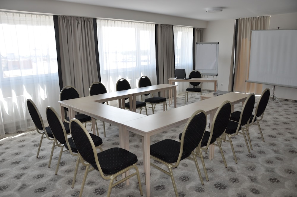 Aurora Hotel Klaipeda 40/50