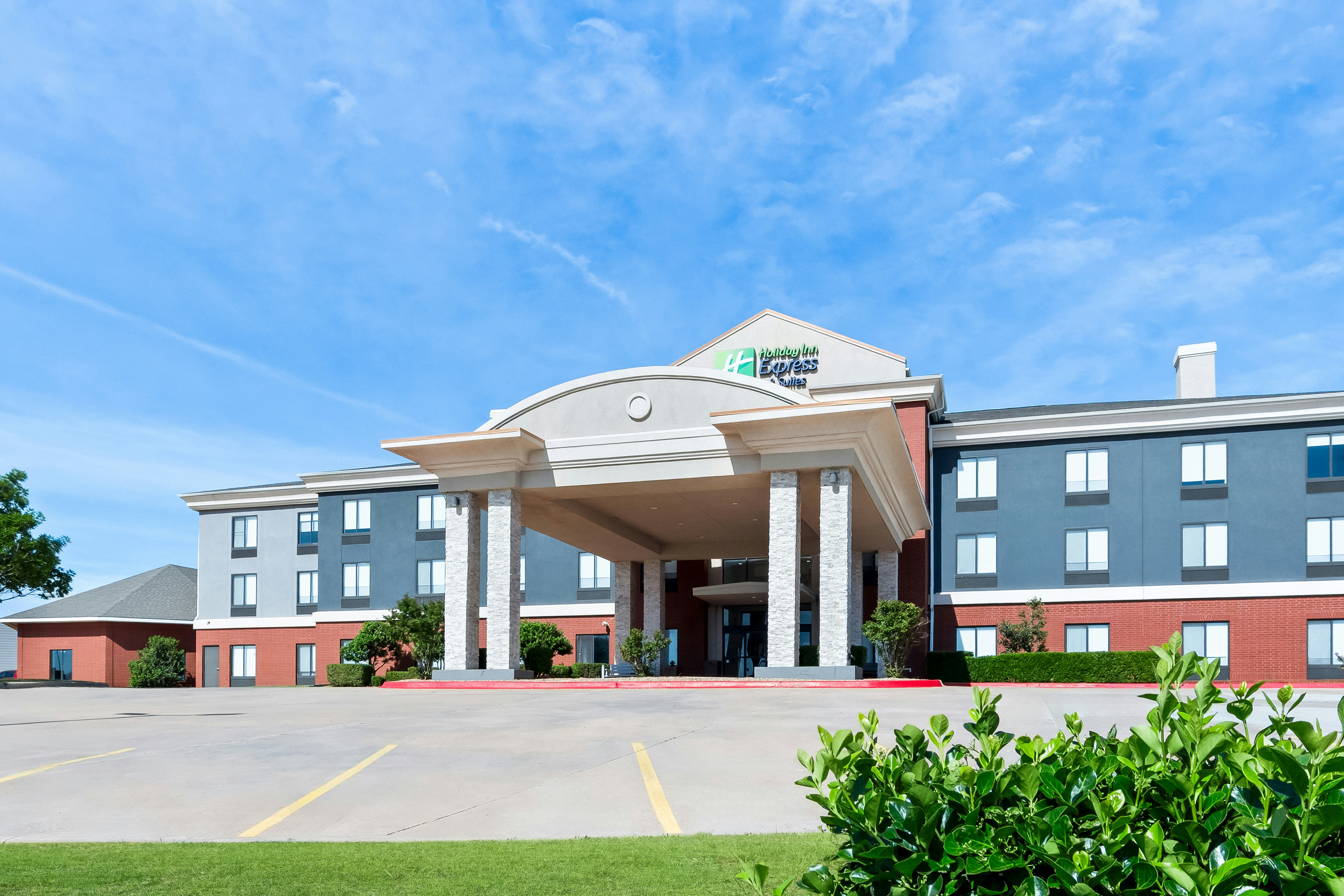 Holiday Inn Express Hotel Suites Perry 3/42
