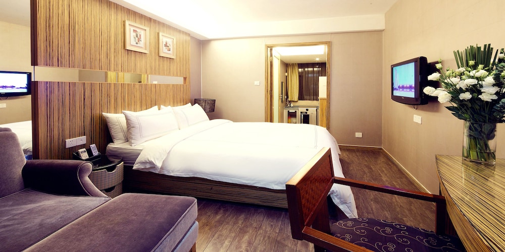 Sunflower Hotel Residence 18/57