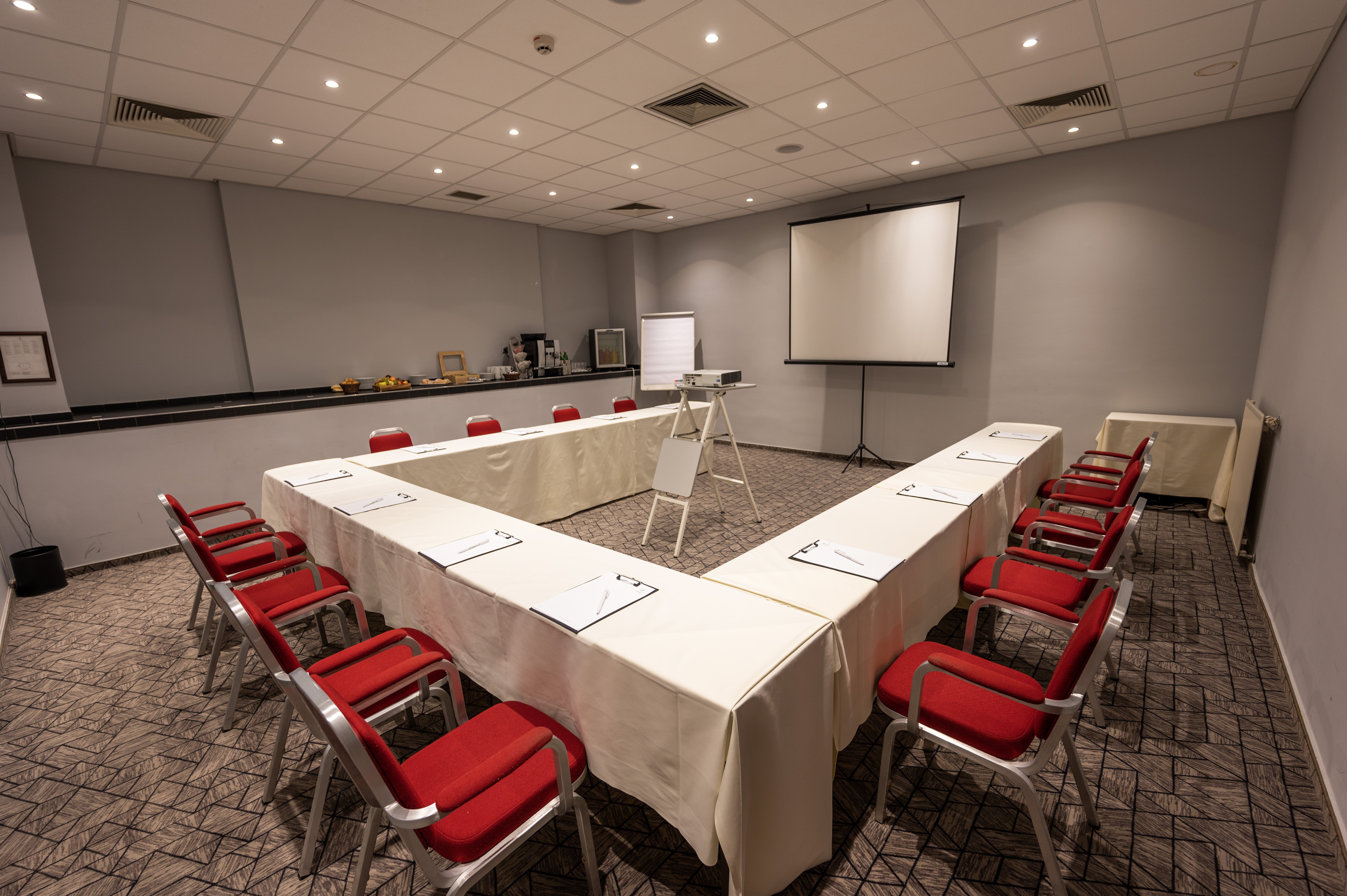 Holiday Inn Budapest Budaors 36/50