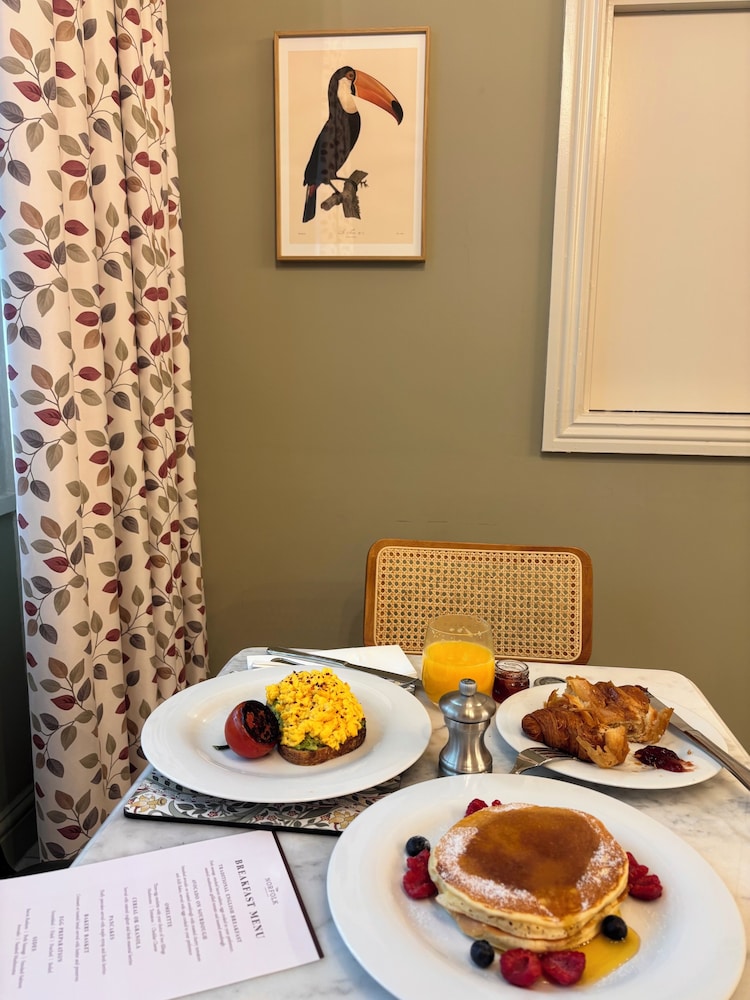 Norfolk Inn Paddington Hotel 48/50