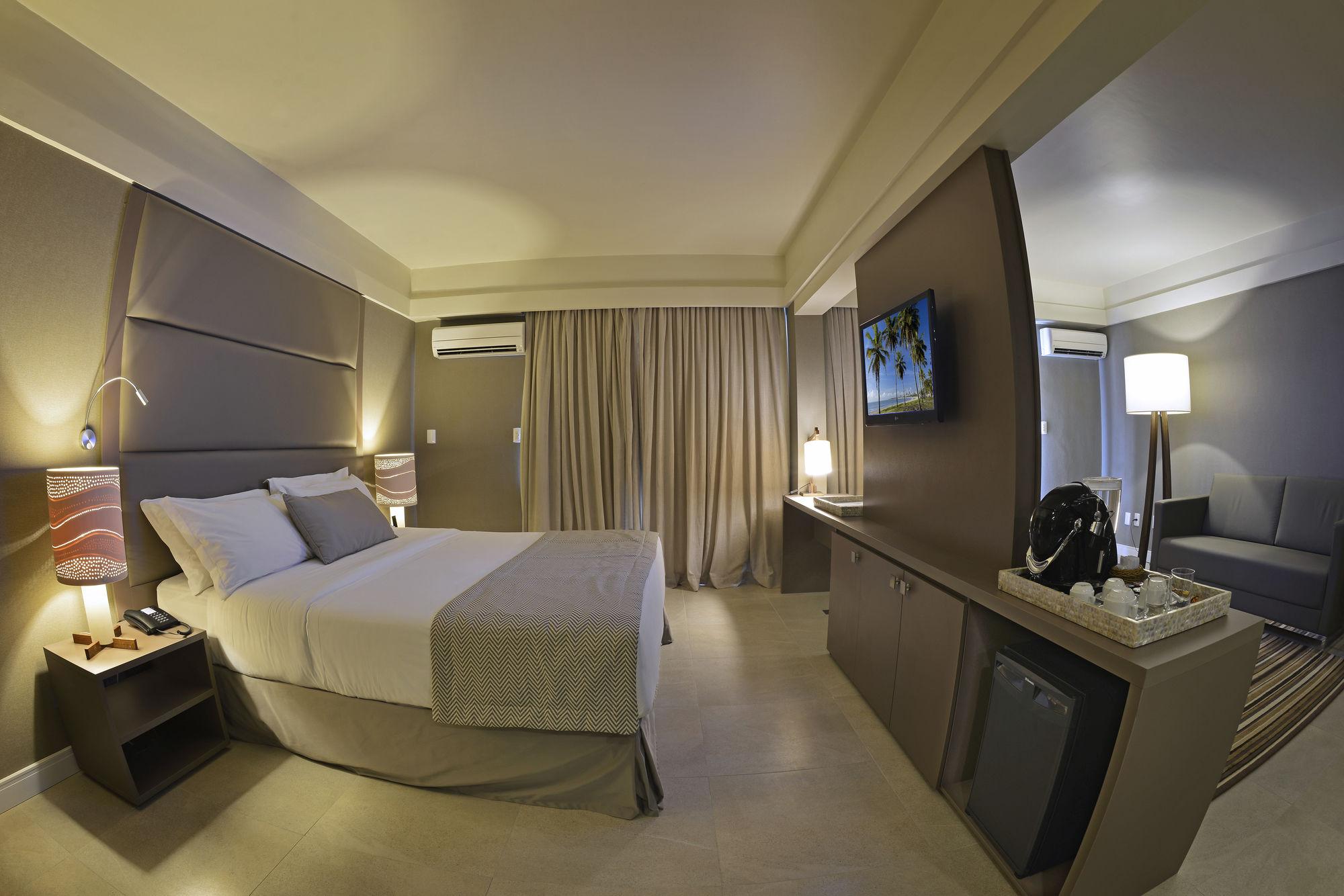 Gold, Premium, Suite