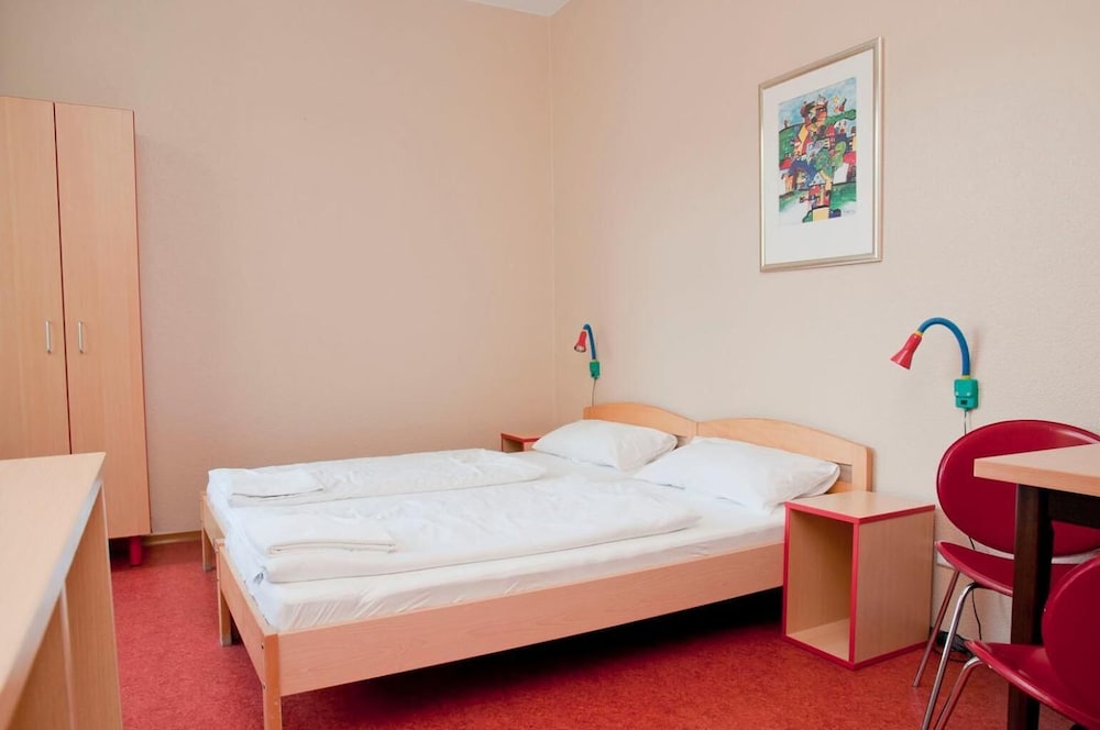 Happy Hotel Berlin 24/50