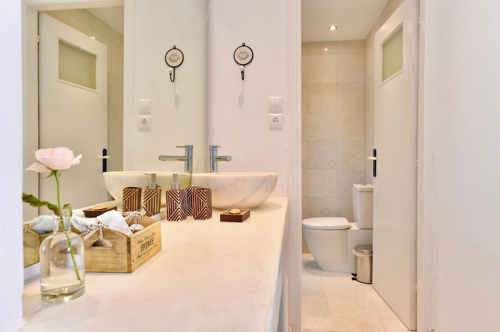 Lanai, Family, Apartment, 1 Queen and 1 Single Bed، Margarita Studios Ambelas 2/2