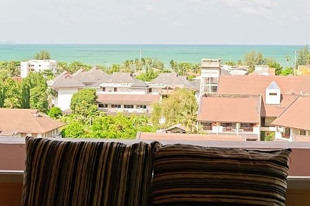 Grand Residence Jomtien 35/39