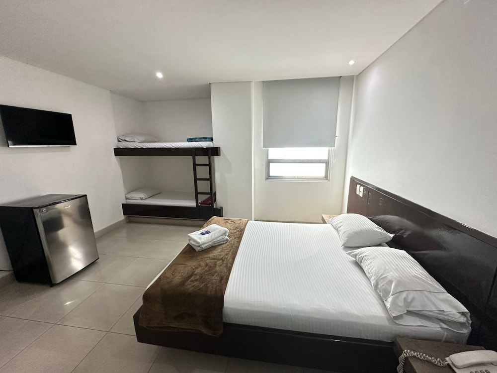 Hotel Romanza 16/45