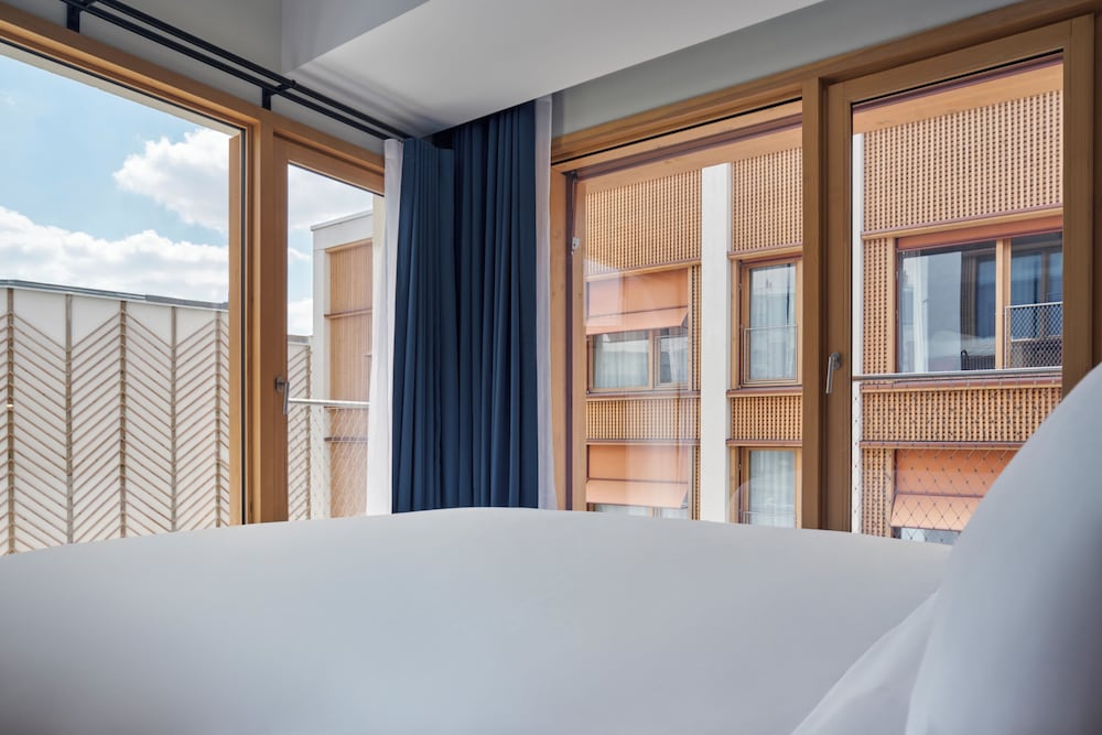 TRIBE Paris Pantin 14/50
