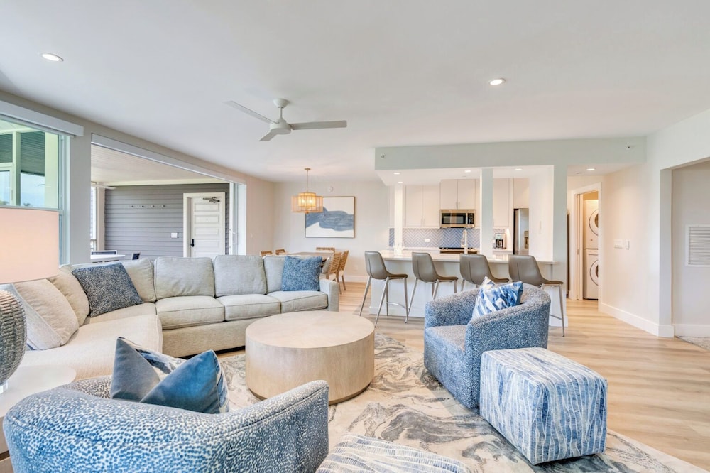 South Seas Resort 63/85