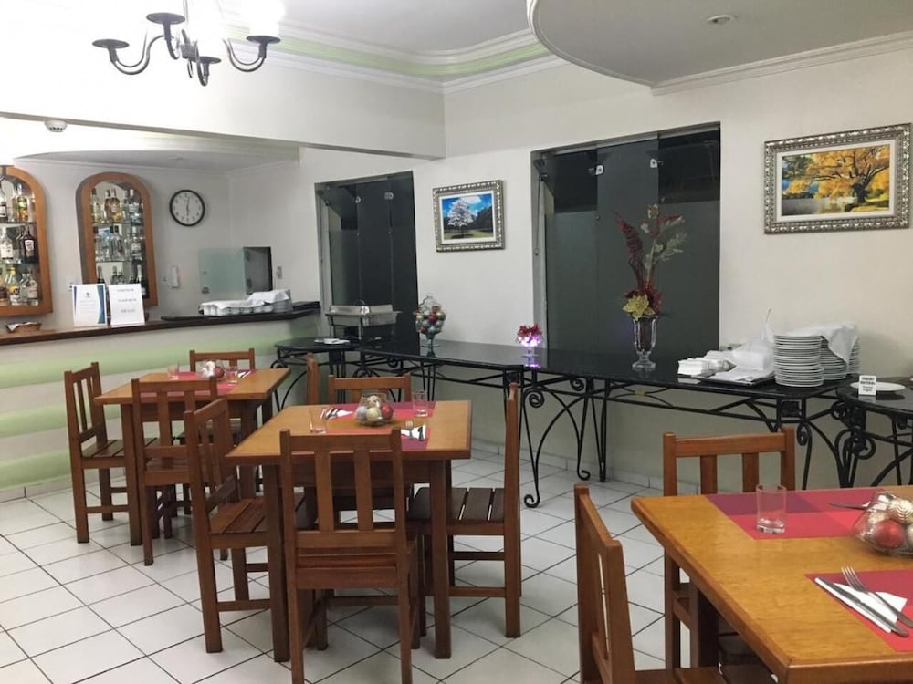 IPE HOTEL 27/35