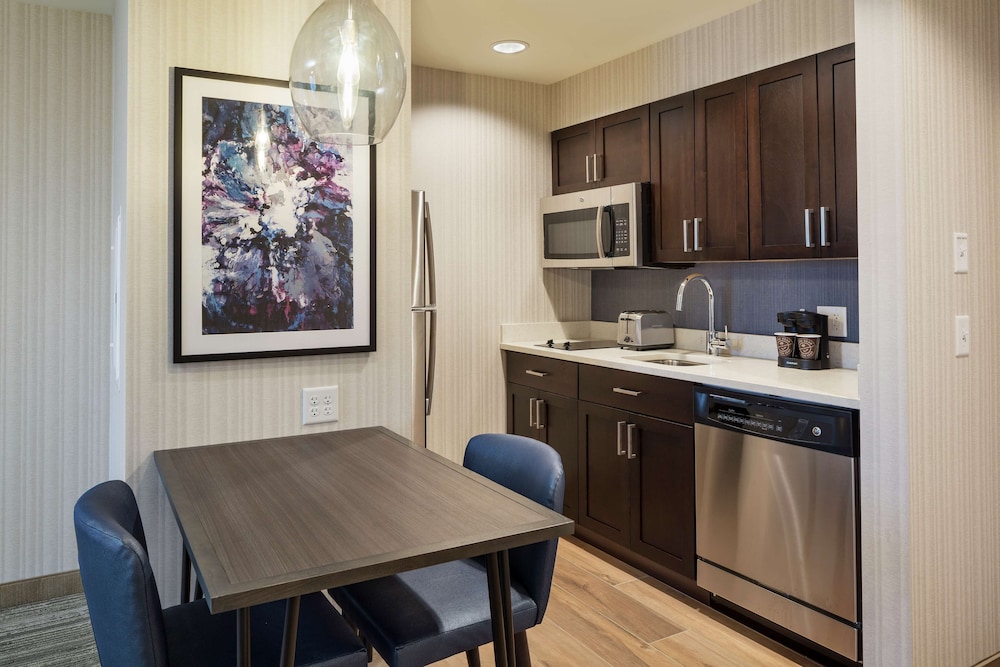 Homewood Suites By Hilton Needham Boston 30/36