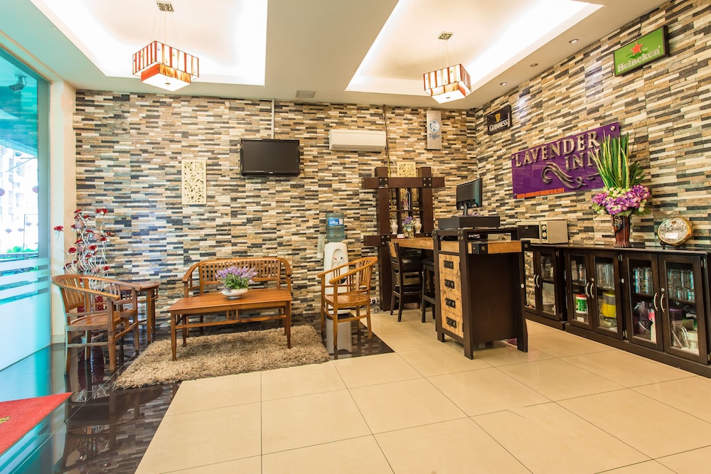 Lavender Inn Permas Jaya 50/68