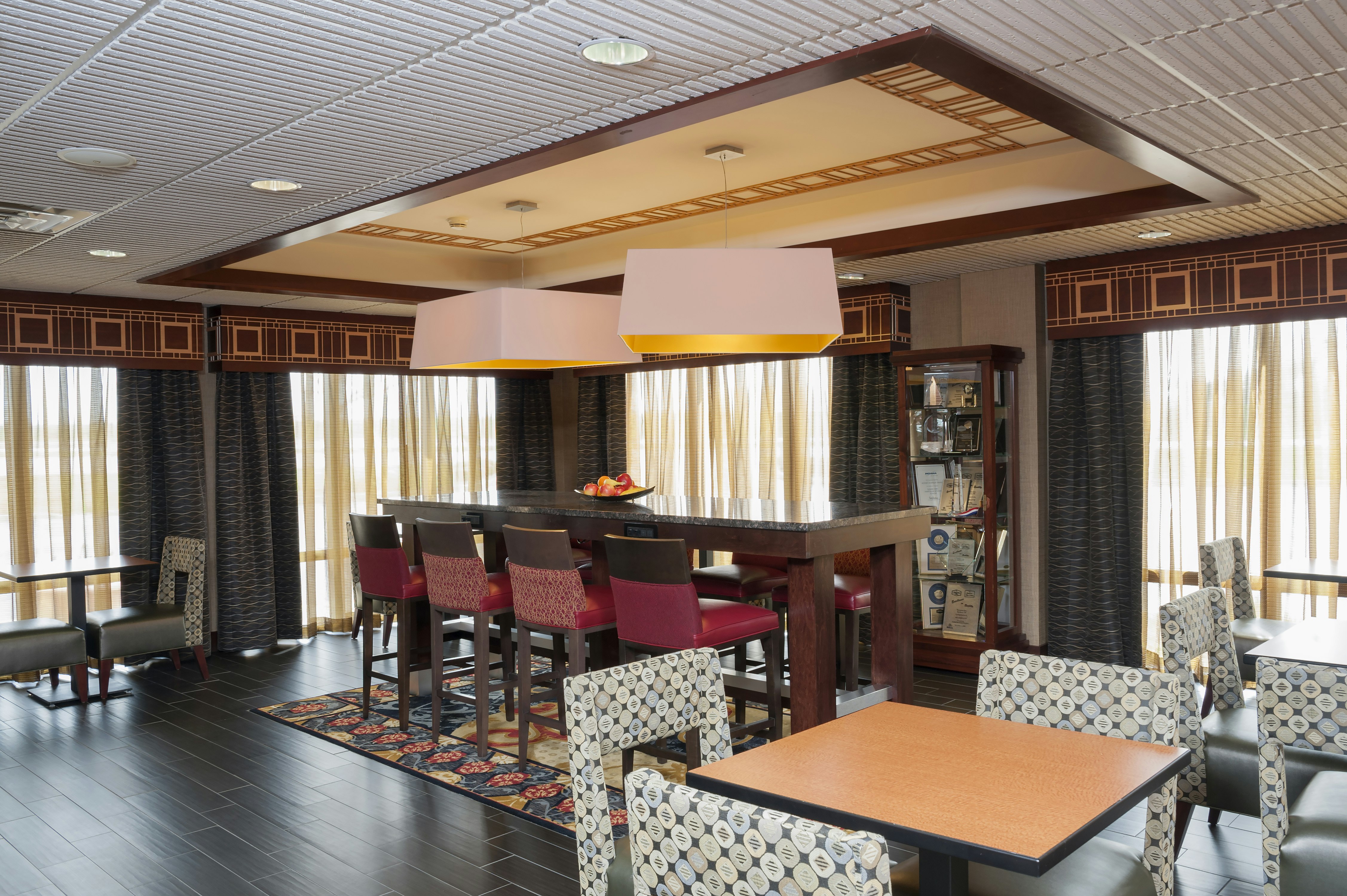Hampton Inn Seymour 16/22