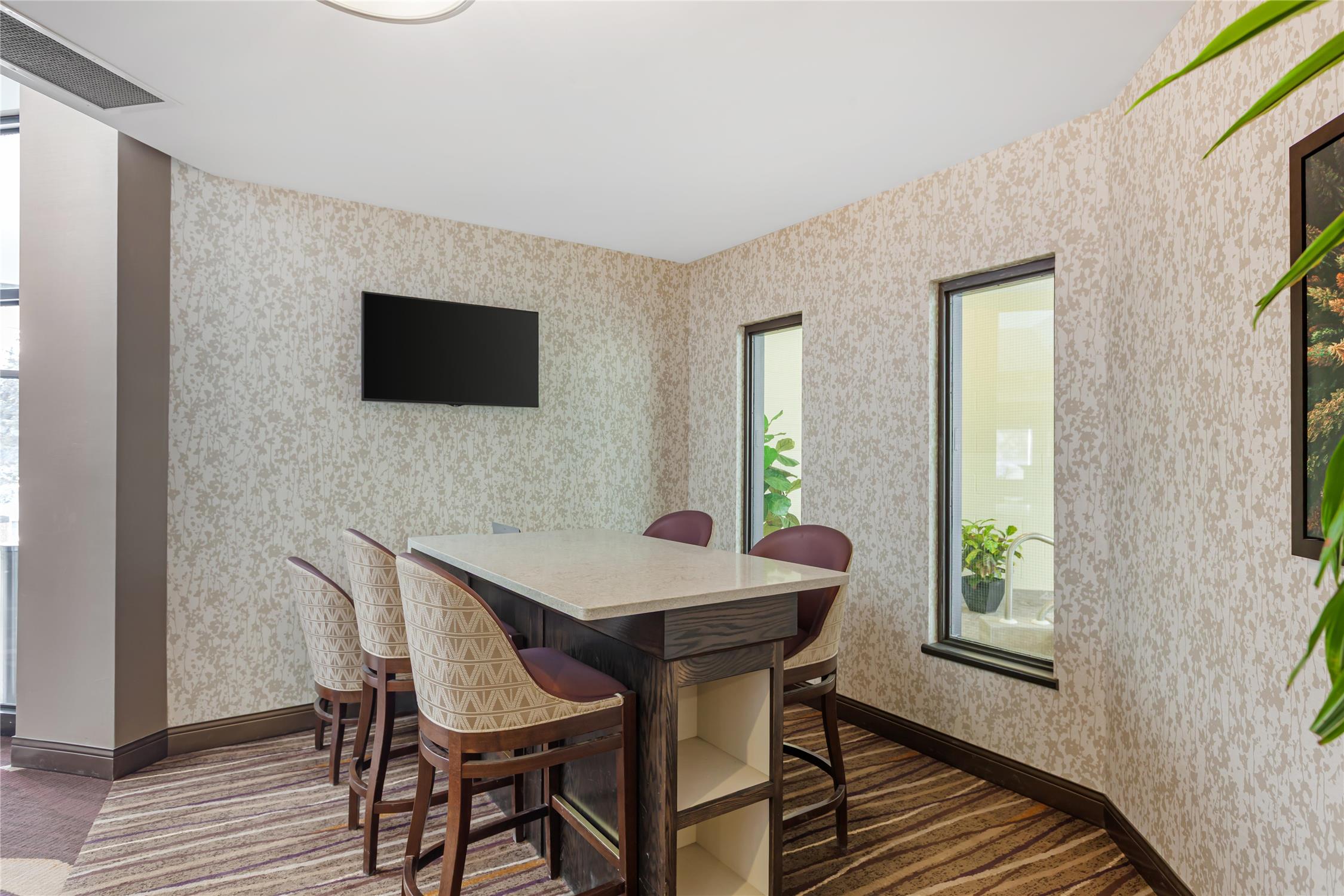 Best Western Plus Otonabee Inn 45/49