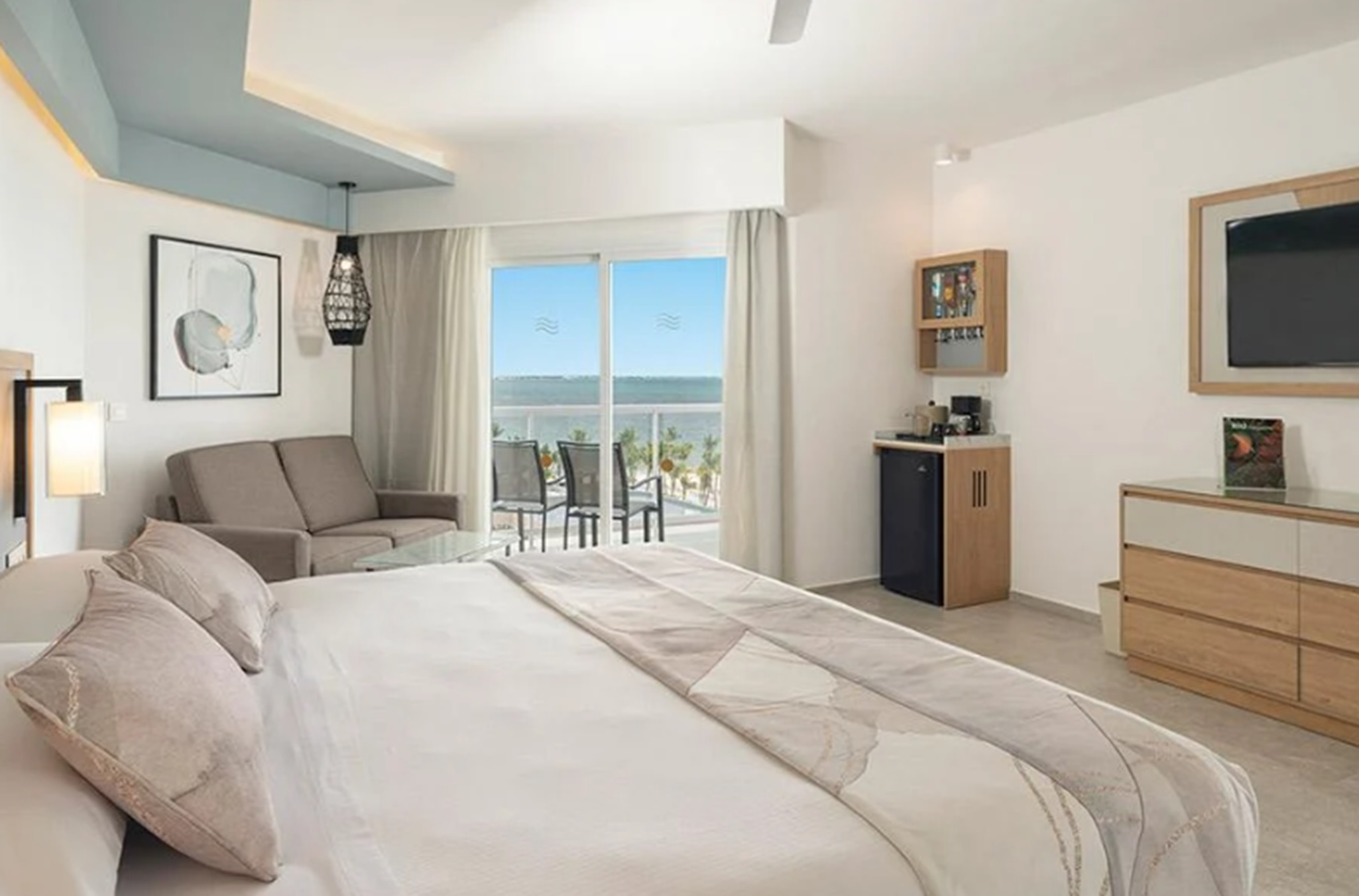 Junior Suite, Ocean Front