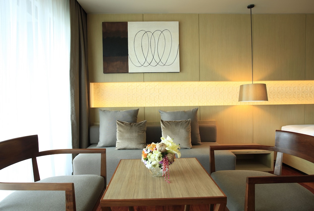 Phuket Graceland Resort & Spa 44/70