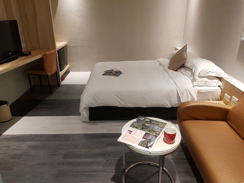 Ashare Hotel 41/61