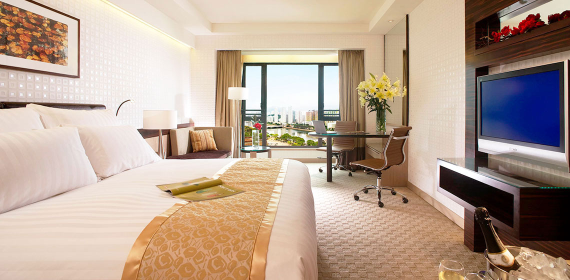 Deluxe, Double or Twin Bed, River View